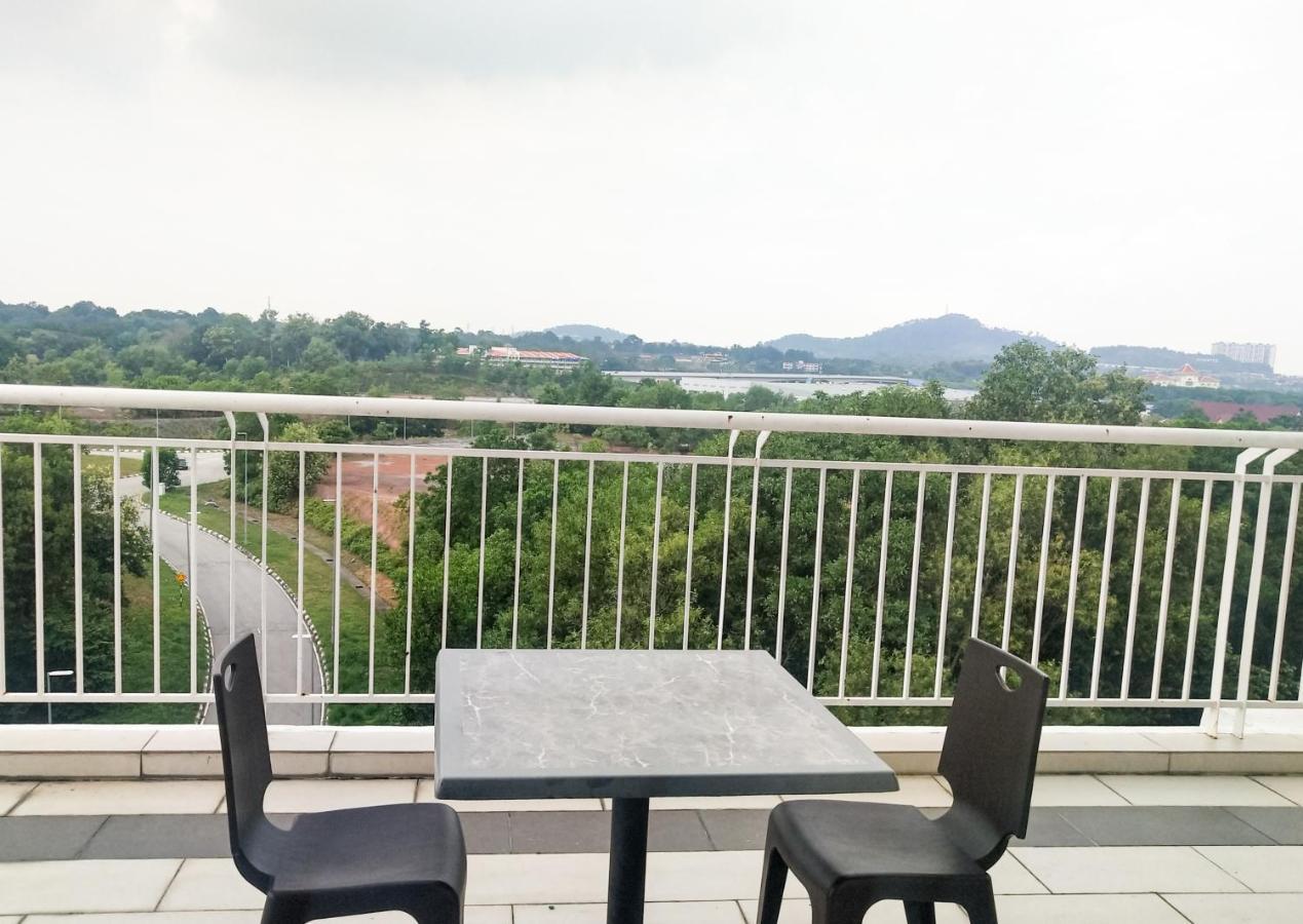 Gloria Swiss Apartment Melaka Ayer Keroh Ruang foto
